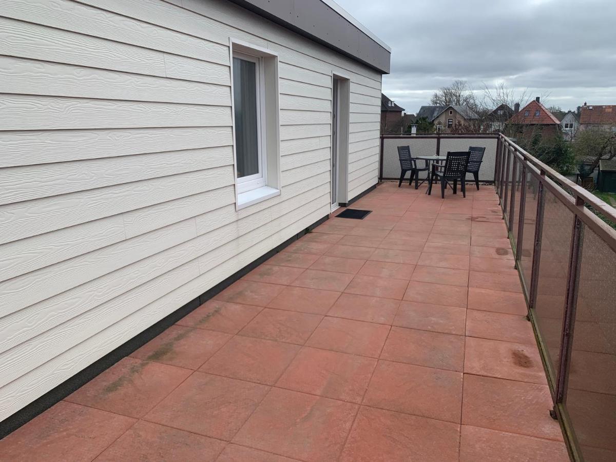 Ferienwohnung mit wunderschöner großer Dachterrasse - 500 Meter zum Hauptstrand v Duhnen Döse Apartment